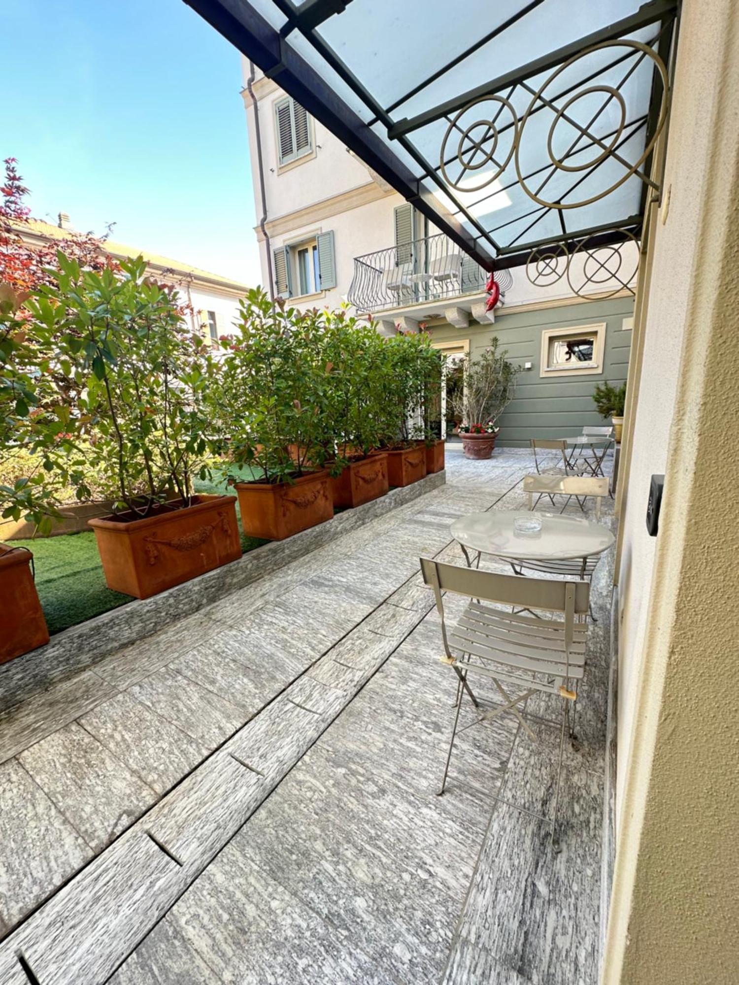 Al Campanile Aparthotel&Suite Baveno Exteriér fotografie