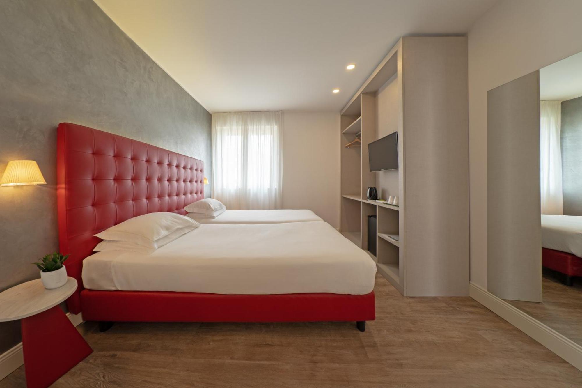 Al Campanile Aparthotel&Suite Baveno Exteriér fotografie