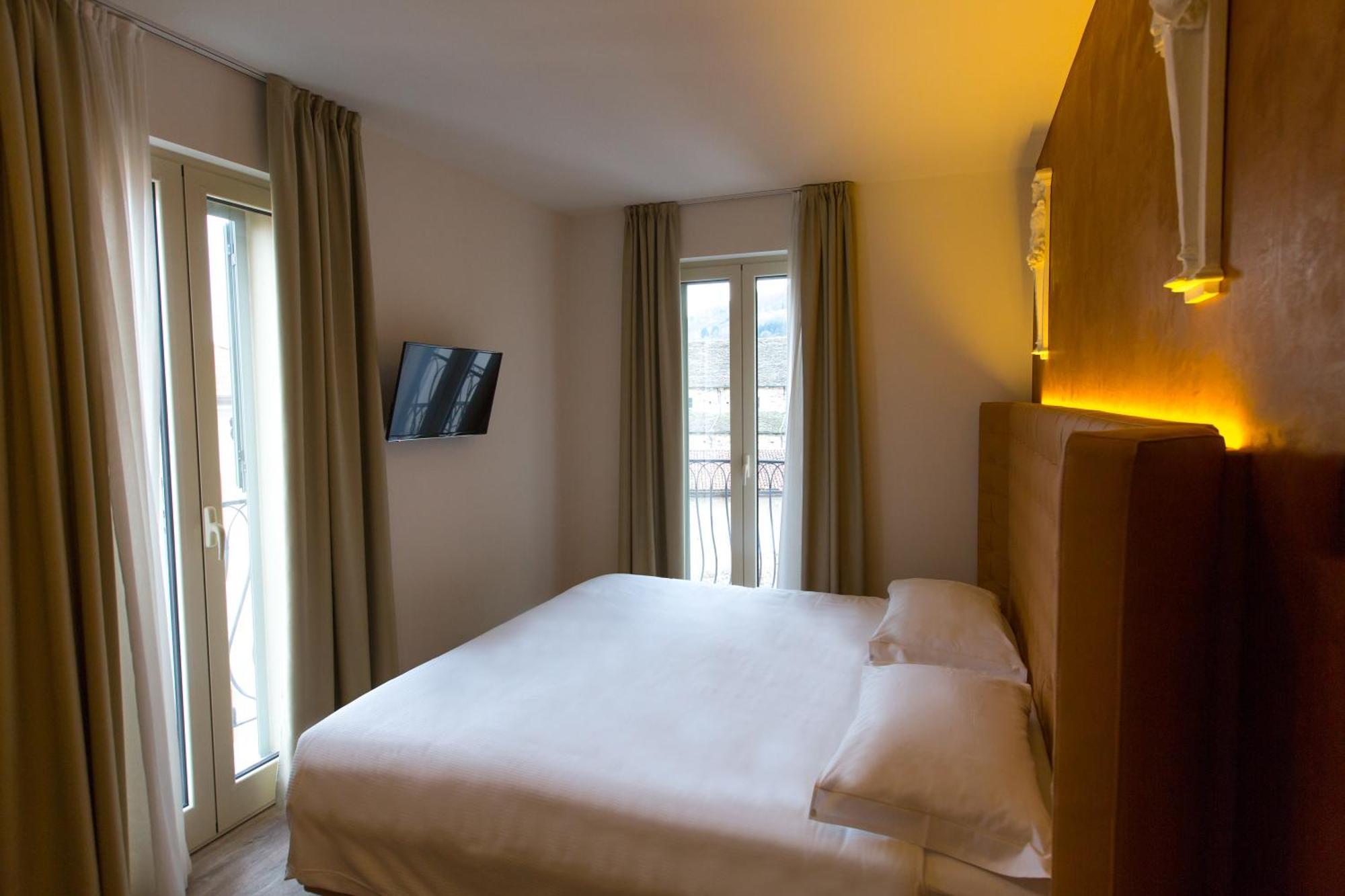 Al Campanile Aparthotel&Suite Baveno Exteriér fotografie